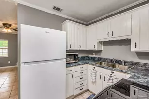 919 Clearview Ave, Pensacola, FL 32505 - Photo 4