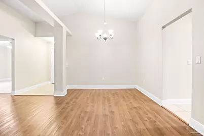 5635 Tucker Cir, Pace, FL 32571 - Photo 10
