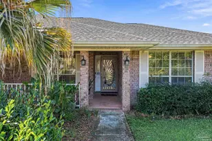 8213 Hartington Dr, Navarre, FL 32566 - Photo 4