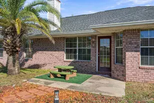 8213 Hartington Dr, Navarre, FL 32566 - Photo 12