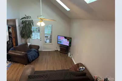 6121 Chablis Ln, Pensacola, FL 32504 - Photo 2