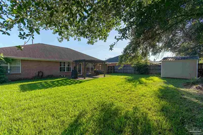 2104 Jarrod Dr, Cantonment, FL 32533 - Photo 6