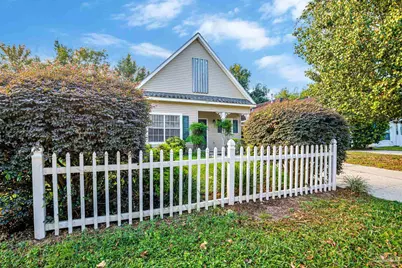 197 Wildflower Ln, Pensacola, FL 32514 - Photo 2