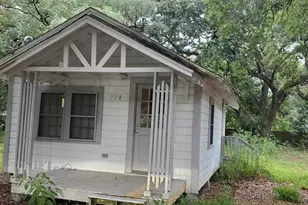 718 Bremen Ave, Pensacola, FL 32507 - Photo 1