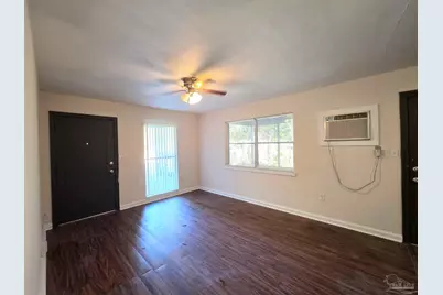 112 Warwick Ave, Pensacola, FL 32503 - Photo 4