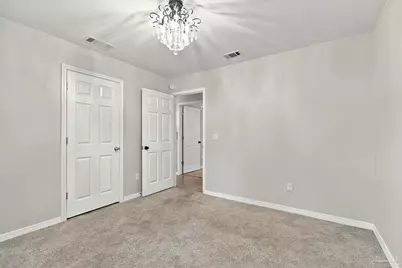 5640 Government Dr, Gulf Breeze, FL 32563 - Photo 10