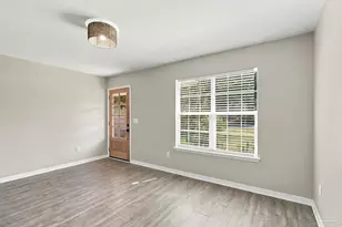 5640 Government Dr, Gulf Breeze, FL 32563 - Photo 4