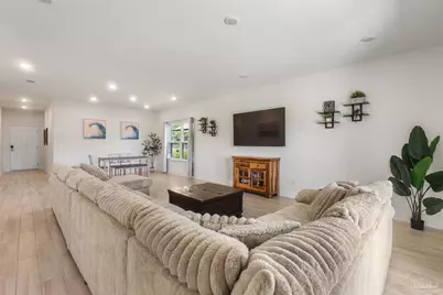 5023 Vanerka Dr, Gulf Breeze, FL 32563 - Photo 2