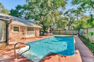 301 W Mallory, Pensacola, FL 32501 - Photo 18