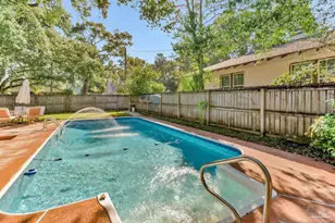 301 W Mallory, Pensacola, FL 32501 - Photo 16