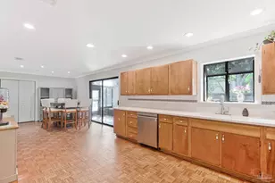 301 W Mallory, Pensacola, FL 32501 - Photo 44