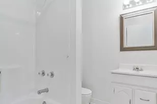 301 W Mallory, Pensacola, FL 32501 - Photo 60