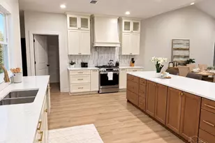 5000 Shoshone Dr, Pensacola, FL 32507 - Photo 4
