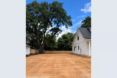 1208 E Maxwell St, Pensacola, FL 32503 - Photo 2