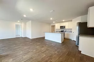 2340 Kirkwood Dr, Cantonment, FL 32533 - Photo 4