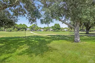 3742 Bengal Rd, Gulf Breeze, FL 32563 - Photo 4