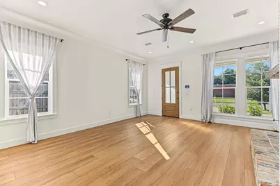 1206 E Fisher St, Pensacola, FL 32503 - Photo 10