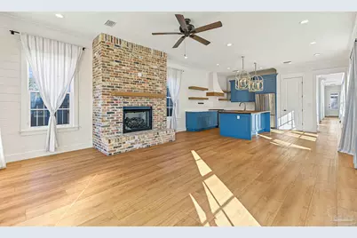 1206 E Fisher St, Pensacola, FL 32503 - Photo 4