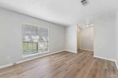 6430 W 9 Mile Rd, Pensacola, FL 32526 - Photo 4