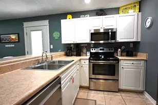 8425 Gulf Blvd, Navarre, FL 32566 - Photo 10