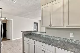 208 Topaz Ave, Pensacola, FL 32505 - Photo 10