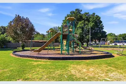 208 Topaz Ave, Pensacola, FL 32505 - Photo 34