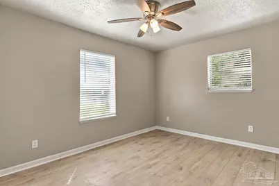 208 Topaz Ave, Pensacola, FL 32505 - Photo 20