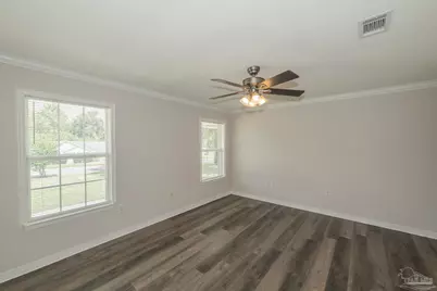 1009 Rachel Cir, Cantonment, FL 32533 - Photo 32