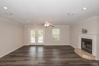 1009 Rachel Cir, Cantonment, FL 32533 - Photo 16