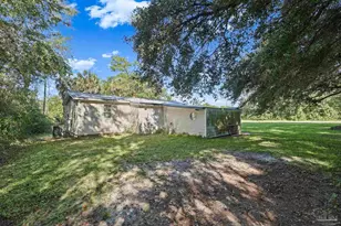 3188 Damon Dr, Milton, FL 32583 - Photo 10