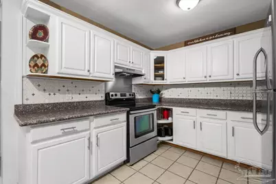 710 Via Deluna Dr, Pensacola Beach, FL 32561 - Photo 10