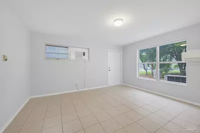 4520 Guerlain Way, Pensacola, FL 32505 - Photo 8