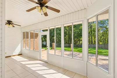 5232 Emerald Dr, Pace, FL 32571 - Photo 6
