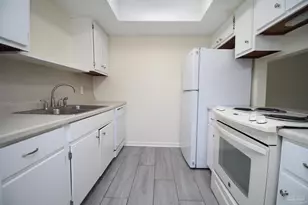 8150 Lillian Hwy, Pensacola, FL 32506 - Photo 8