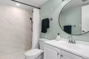 615 Bayshore Dr, Pensacola, FL 32507 - Photo 14