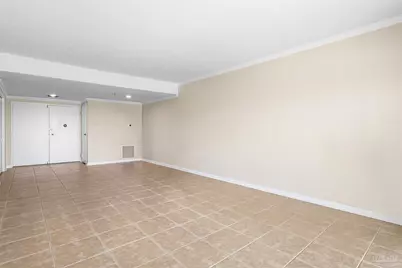615 Bayshore Dr #206, Pensacola, FL 32507 - Photo 6