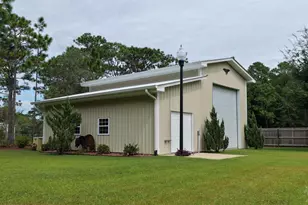 8962 Deer Ln, Navarre, FL 32566 - Photo 38