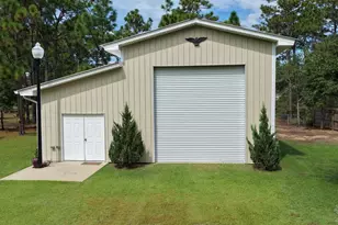 8962 Deer Ln, Navarre, FL 32566 - Photo 40