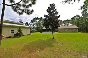 8962 Deer Ln, Navarre, FL 32566 - Photo 34