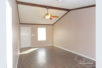 4650 Petra Cir, Pensacola, FL 32526 - Photo 2