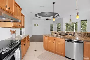 1191 Grand Pointe Dr, Gulf Breeze, FL 32563 - Photo 18