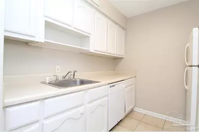 600 Scenic Hwy #315, Pensacola, FL 32503 - Photo 6