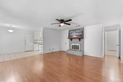 6425 Mariana Dr, Pensacola, FL 32504 - Photo 20