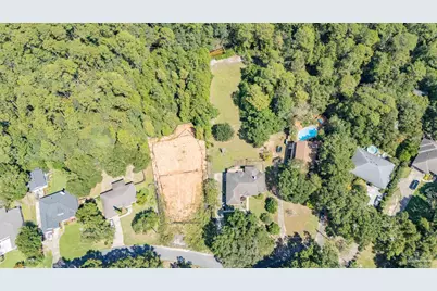 5212 Crystal Creek Dr, Pace, FL 32571 - Photo 2