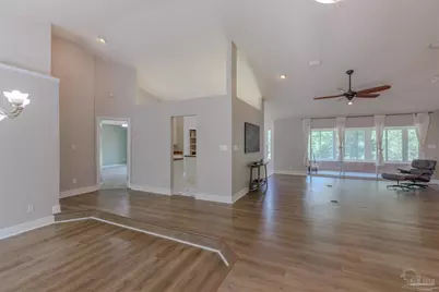 5212 Crystal Creek Dr, Pace, FL 32571 - Photo 6