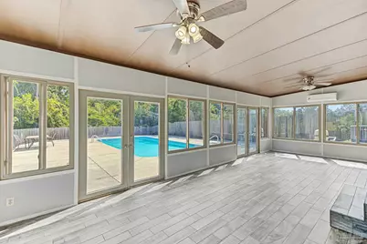 1570 Woodlawn Way, Gulf Breeze, FL 32563 - Photo 14