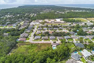 1570 Woodlawn Way, Gulf Breeze, FL 32563 - Photo 68