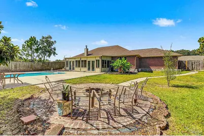 1570 Woodlawn Way, Gulf Breeze, FL 32563 - Photo 8