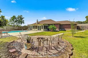 1570 Woodlawn Way, Gulf Breeze, FL 32563 - Photo 8