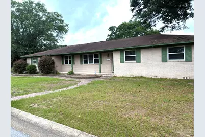222 W Avery St, Pensacola, FL 32501 - Photo 1